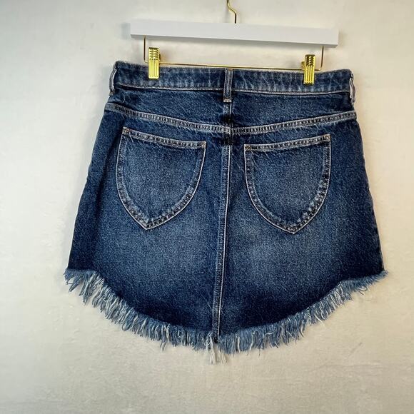 Free People Baily Fringe Denim Mini Skirt Dark Wash Jean Skirt Y2K Vibes 29W - Picture 2 of 11